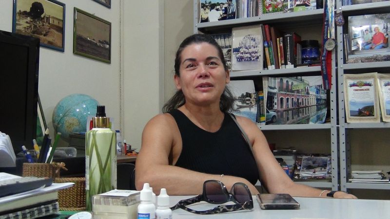 Elizangela Dezincourt - Jornalista